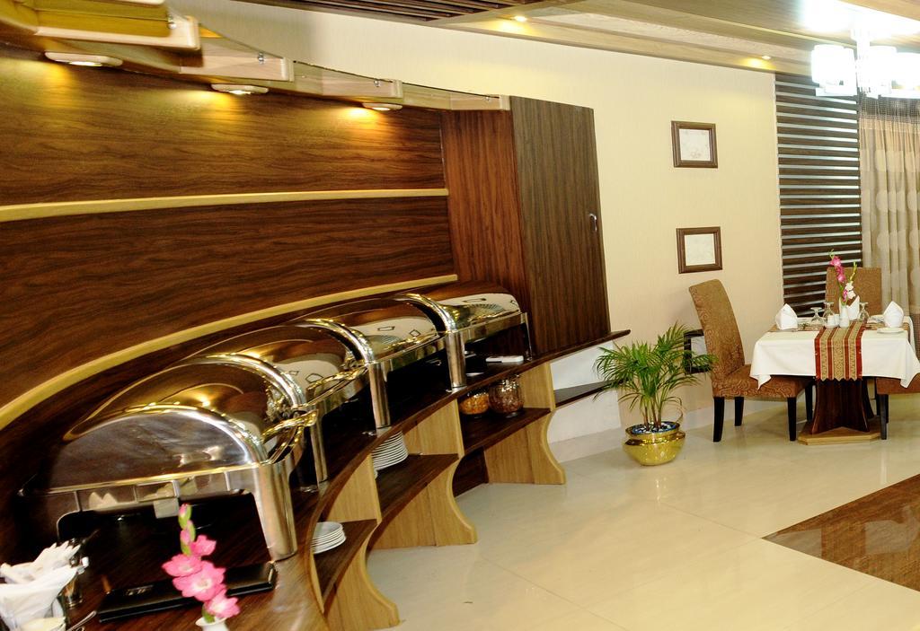 דאהקה Marino Hotel - Best Near Airport מראה חיצוני תמונה