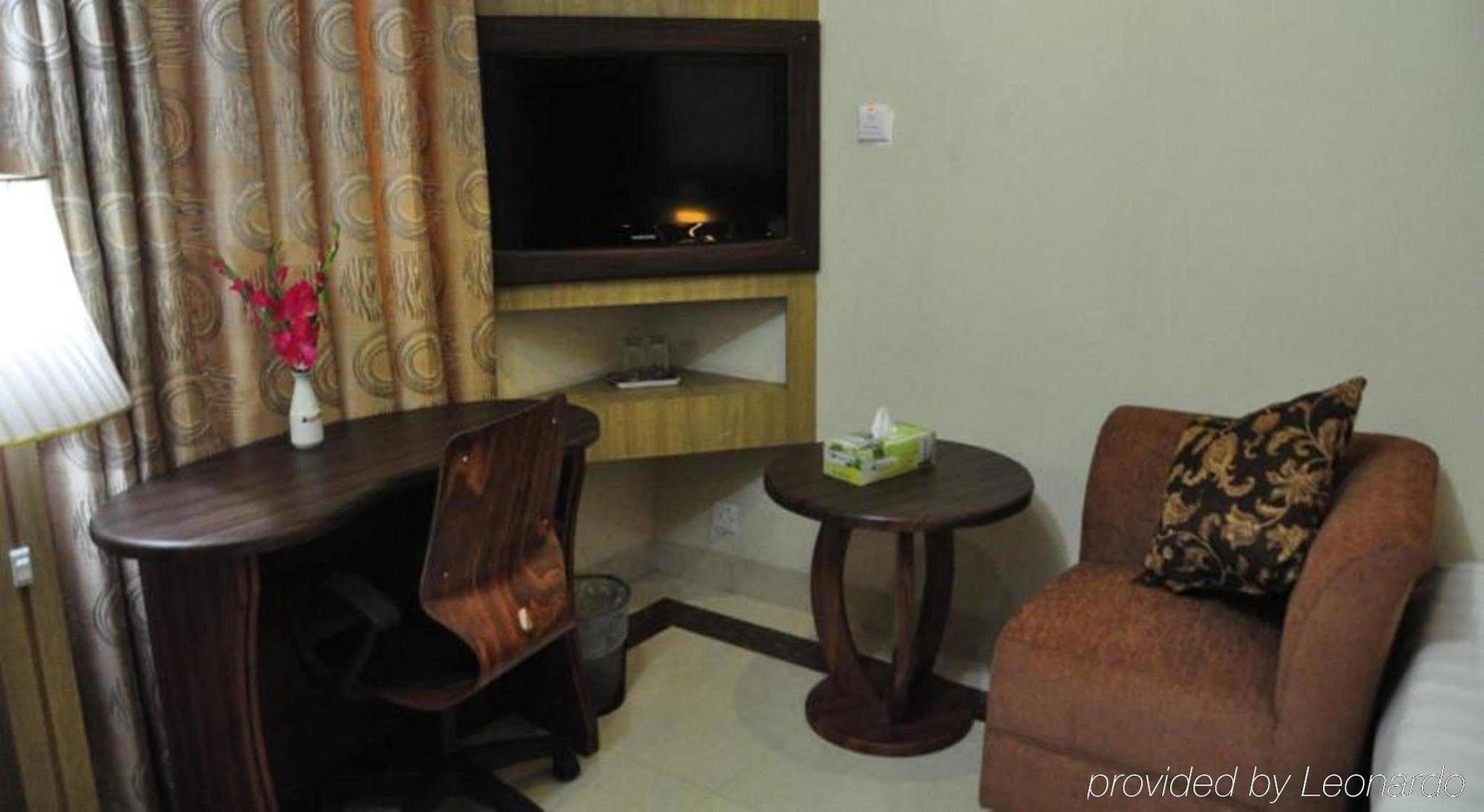 דאהקה Marino Hotel - Best Near Airport מראה חיצוני תמונה