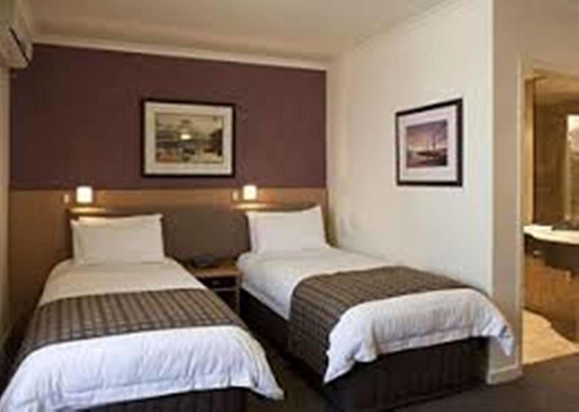דאהקה Marino Hotel - Best Near Airport מראה חיצוני תמונה
